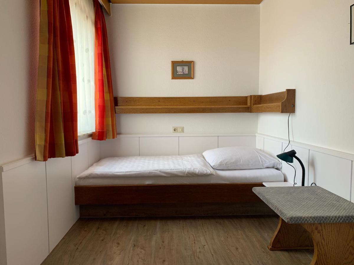 Gasthof Zum Baeren Asperg Εξωτερικό φωτογραφία